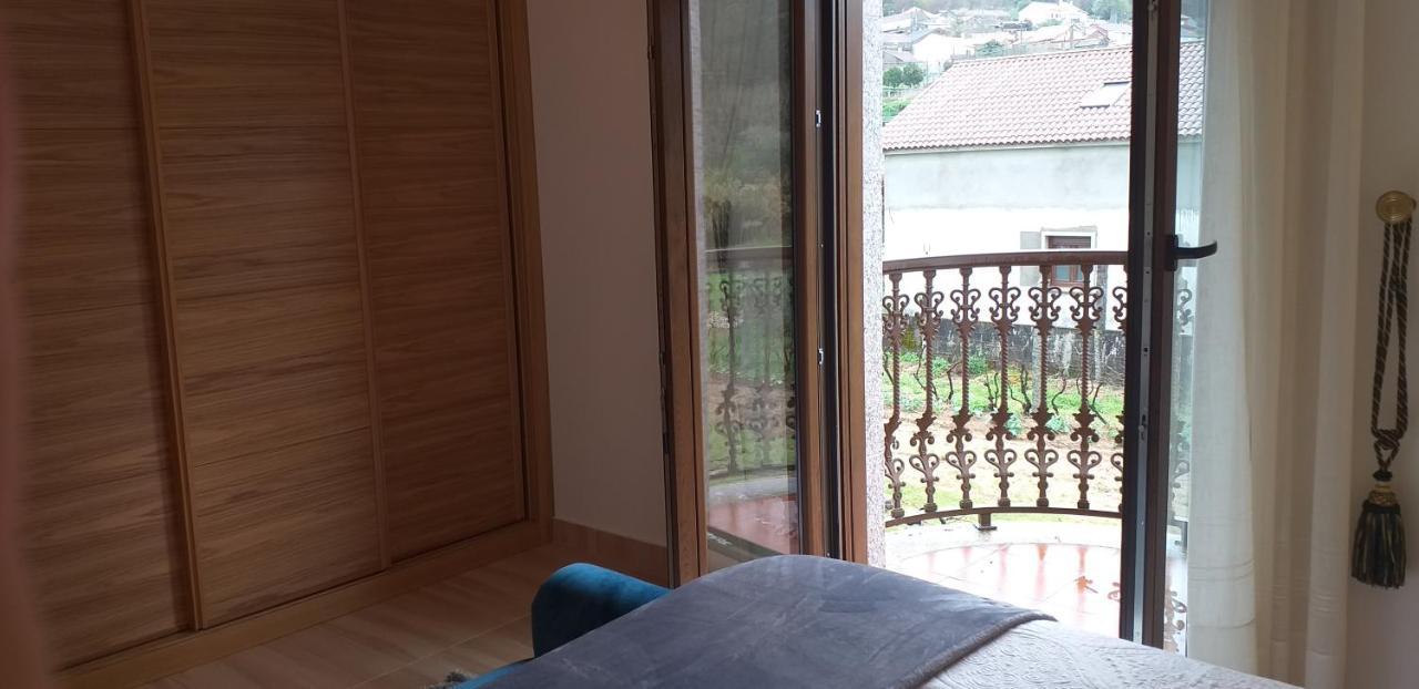 カルダス・デ・レイス Casa Victoria Garden Con Jacuzzi Y Piscinaヴィラ エクステリア 写真