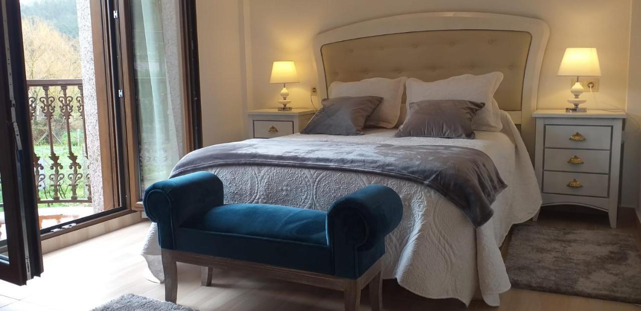 カルダス・デ・レイス Casa Victoria Garden Con Jacuzzi Y Piscinaヴィラ エクステリア 写真