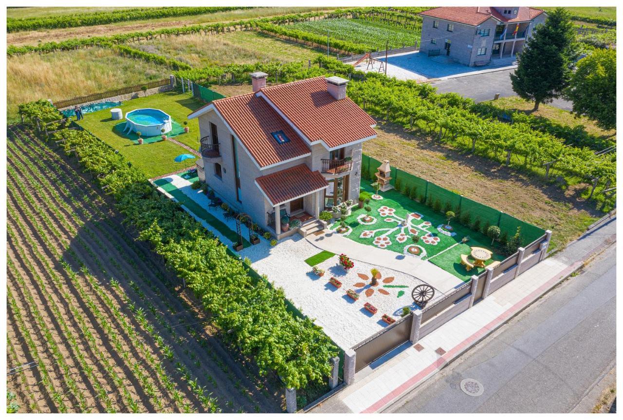 カルダス・デ・レイス Casa Victoria Garden Con Jacuzzi Y Piscinaヴィラ エクステリア 写真