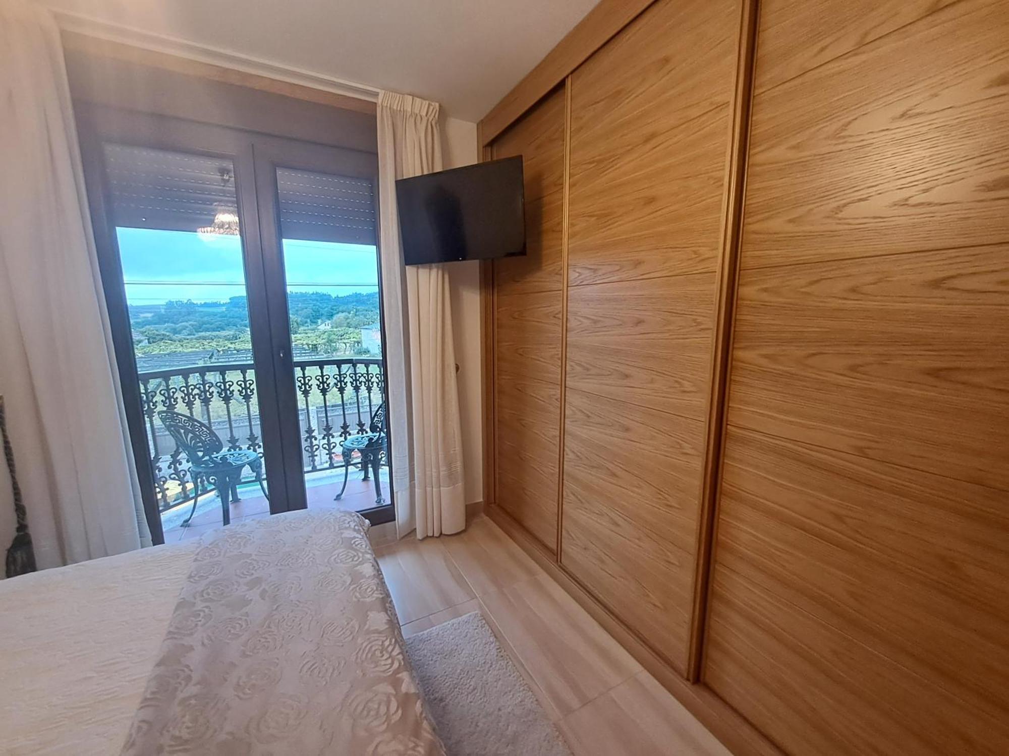 カルダス・デ・レイス Casa Victoria Garden Con Jacuzzi Y Piscinaヴィラ エクステリア 写真
